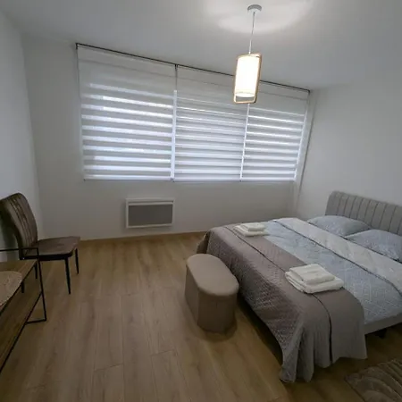 Spacious And Modern Loft With Balneo Space *